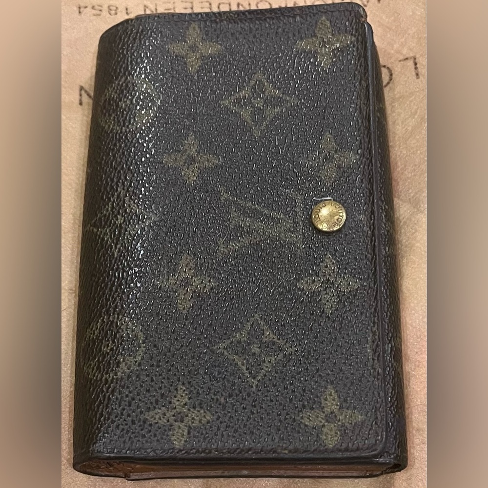 Louis Vuitton Black and Gold Monogram Wallet